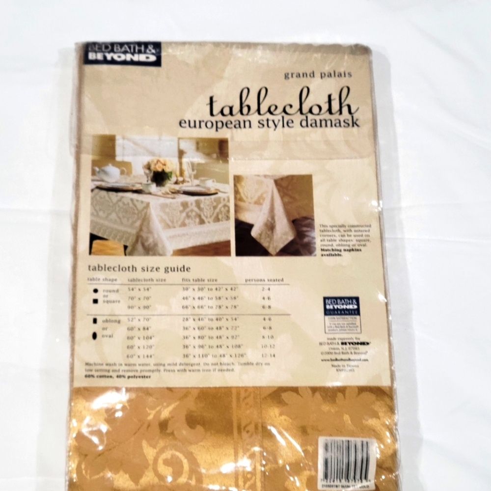 Bed Bath & Beyond Grand Palais Table Cloth European Style Damask 54 X 54 Topper
